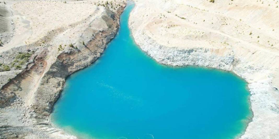 Doğa canlanıyor görsel şölen sunuyor: Tomarza Mavi Göl keşfinizi bekliyor 4